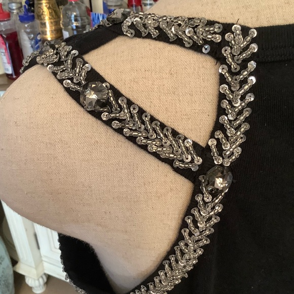 CASUAL LIVING VINTAGE TANK TOP WITH BEADED NECKLINE AND BACK. SIZE MEDIUM - Picture 15 of 16